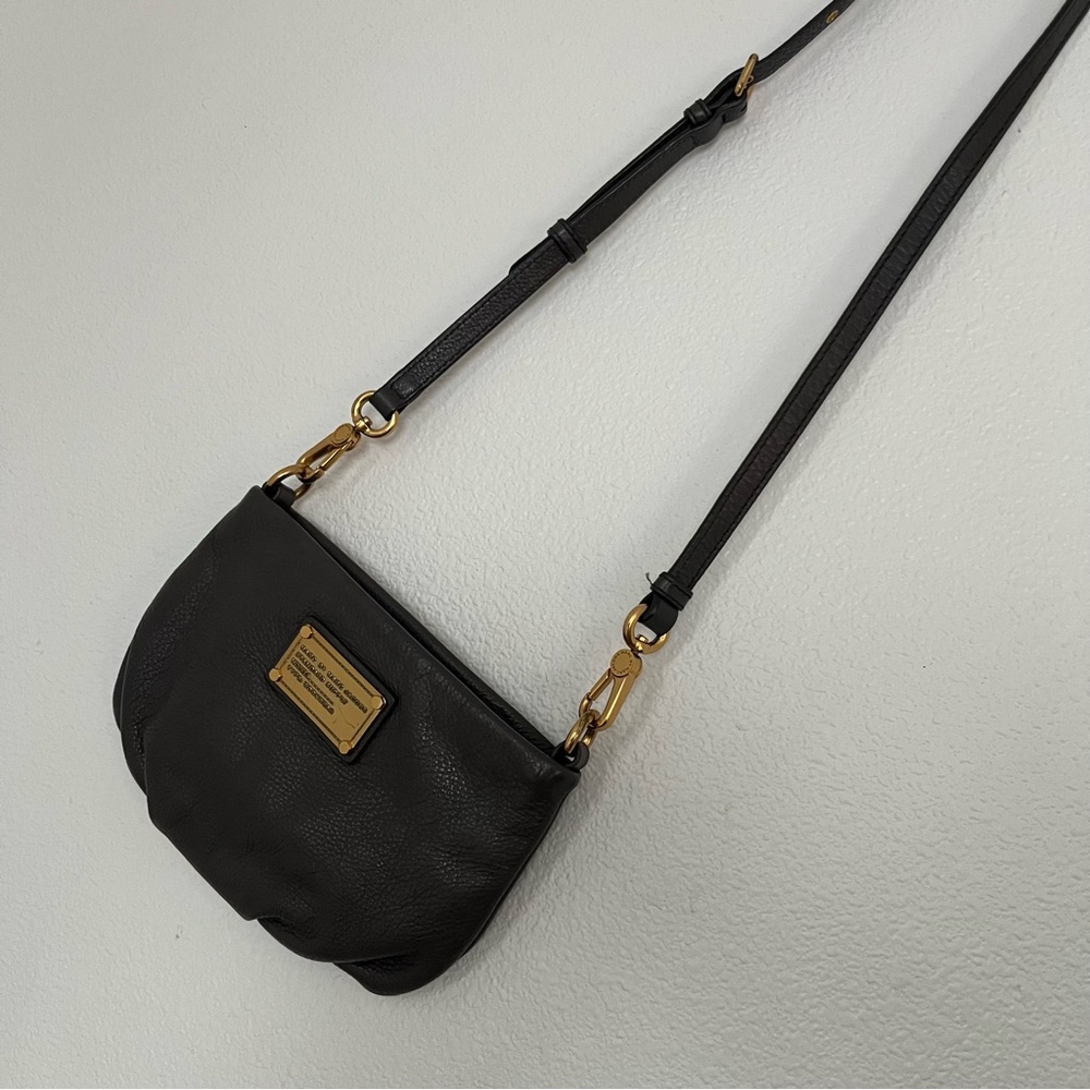 Marc by Marc Jacobs Gray Leather Crossbody Bag